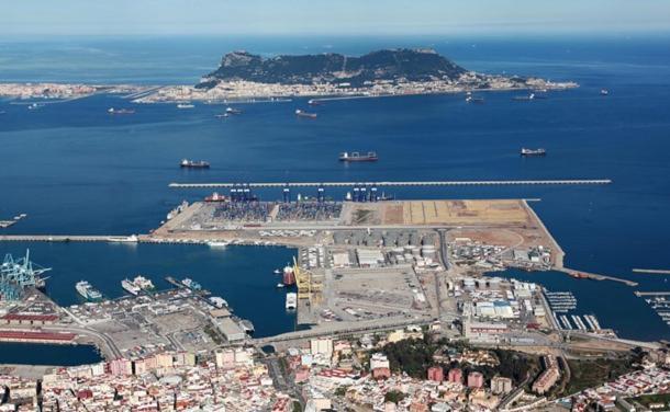 Apartamentos Albeniz Algeciras Zewnętrze zdjęcie
